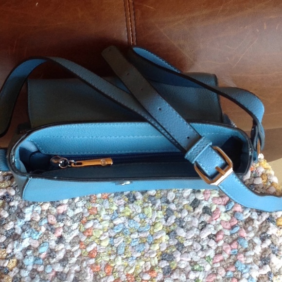 Ocean blue cross body saddle bag, NWOT - Picture 6 of 7